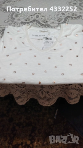 нова дамска блуза размер 54 с паднало рама