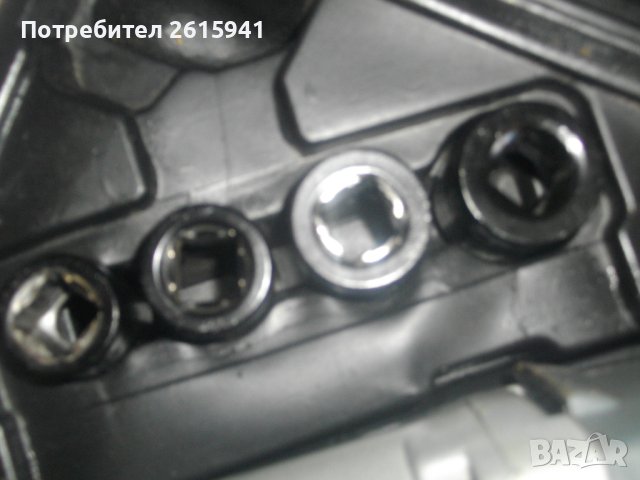 Немски Ел.Гайковерт-300Nm-UNITEC-Почти Нов-Старо Качество-ОТЛИЧЕН-1/2 Захват-Комплект, снимка 6 - Други инструменти - 40894779