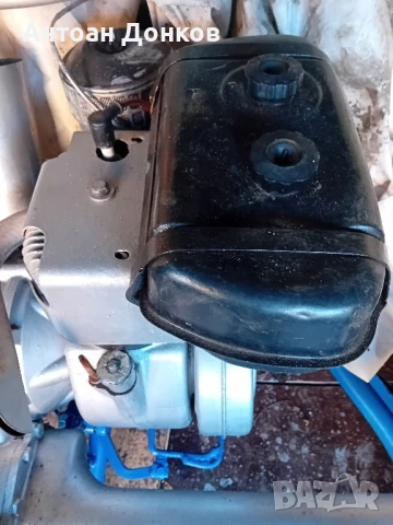 Продавам двигател за сенокосачка бчс ломбардини ла82 