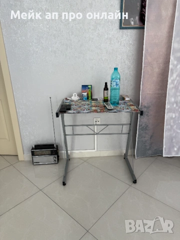 Стъклена масичка