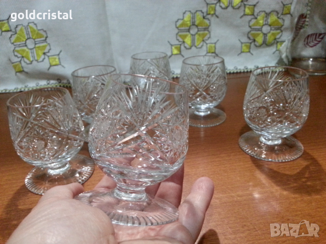Кристални чаши , снимка 2 - Антикварни и старинни предмети - 44797420