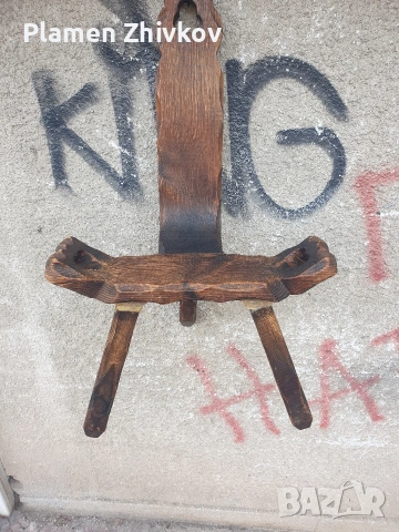 Трикрако дървено столче Много красива майсторска изработка ., снимка 2 - Декорация за дома - 53411308