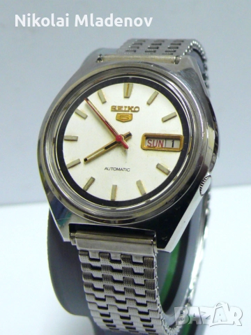 Автоматичен SEIKO 5 Мъжки ръчен часовник, работещ с Ден/Дата, снимка 3 - Мъжки - 52999044