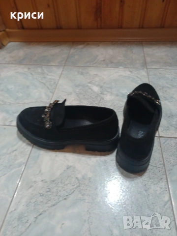 Секси  велурени  обувки, снимка 2 - Дамски ежедневни обувки - 53865846