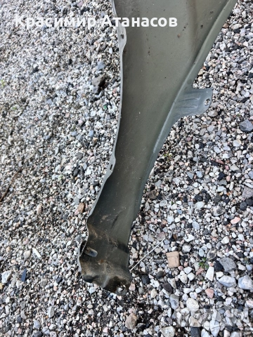 Калник преден десен за Тойота корола версо. 2004-2009г, снимка 5 - Части - 52416940