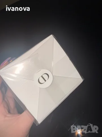 Намален!! Dior J’adore Eau de Parfum (EDP), снимка 2 - Дамски парфюми - 56372766
