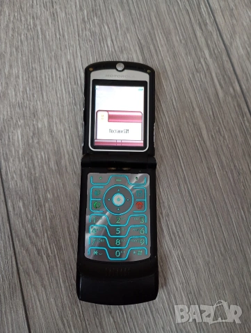 Motorola V3 Black БГ меню