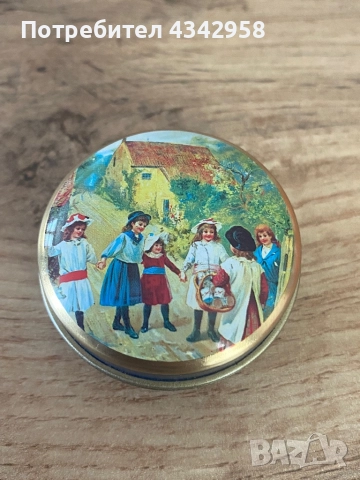 Английска метална ретро кутия., снимка 2 - Антикварни и старинни предмети - 51643283