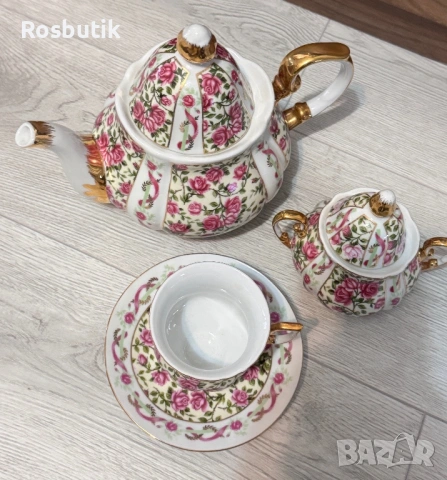 Френски порцеланов сервиз Limoges ръчно рисуван , снимка 3 - Сервизи - 53415849