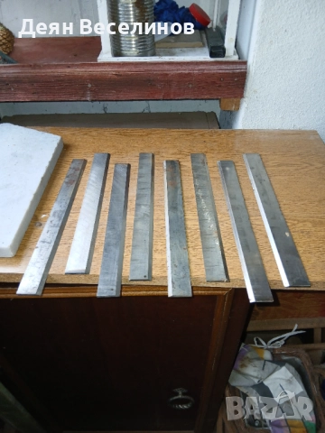 Нови ножове за абрихт. 