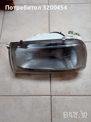 Фар за Фолксваген Венто (ляв), снимка 2 - Части - 41776813