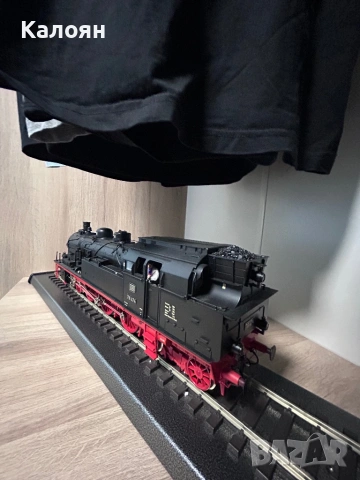Колекционерси локомтивен влак Märklin German Federal Railroad (DB) Class 078 steam tank, снимка 6 - Колекции - 53798867