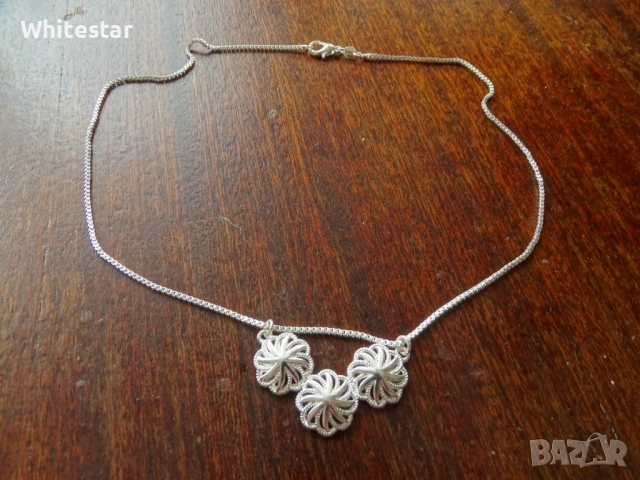 Посребрено дамско колие с елемент "цветове", снимка 2 - Колиета, медальони, синджири - 53632207