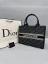 чанти 29 х 28 cm
christian dior , снимка 3