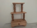 Дървена етажерка със струговани орнаменти !!!, снимка 5
