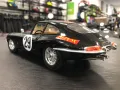 BBURAGO метална колекционерска количка JAGUAR E-TYPE COUPE 1961г. 1:18, снимка 3