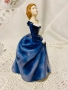 порцеланова статуетка, снимка 2