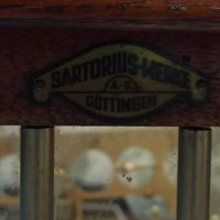 Аналитична немска стара фирмена везна Sartorius Werke Gottingen, снимка 2 - Антикварни и старинни предмети - 42552676