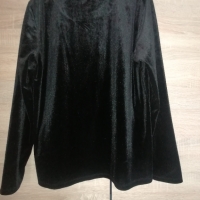 Only плюшена черна блуза, снимка 1 - Блузи с дълъг ръкав и пуловери - 36055816