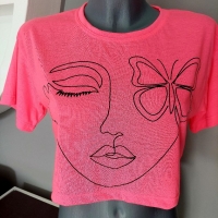 Къса дамска блуза НОВА, снимка 2 - Тениски - 36092486