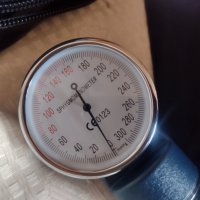 Механичен апарат за кръвно налягане със слушалки Sphygmomanometer, снимка 9 - Други - 41717296