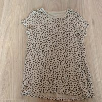 Блуза с леопардови шарки 9-10 г, снимка 1 - Детски Блузи и туники - 41634268