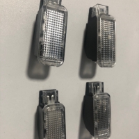 ОРГИНАЛНИ интериорни лампи за купето audi Q5, снимка 1 - Аксесоари и консумативи - 36055829