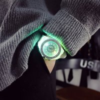 Светещ LED часовник с кристали, снимка 4 - Дамски - 34416844