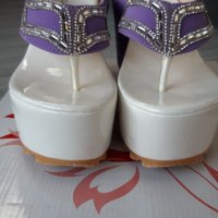Дамски лилави чехли на висока платформа, снимка 3 - Чехли - 34174883
