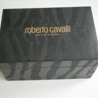 ROBERTO CAVALLI - атрактивен дамски часовник браслет!, снимка 1 - Дамски - 39390203