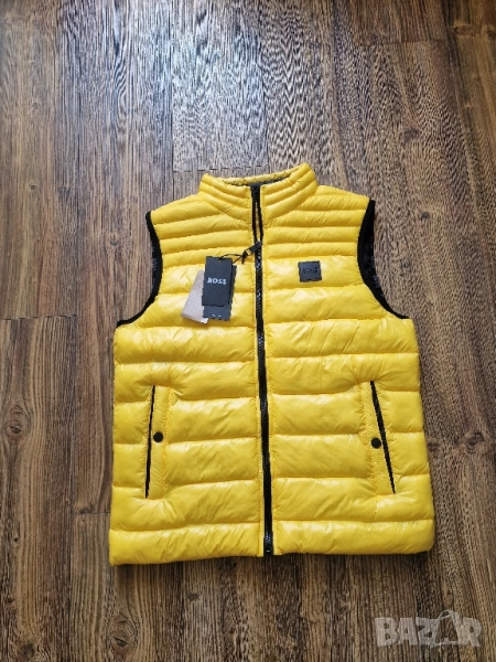 Страхотна мъжка грейка елек HUGO BOSS Размери S , M, L, XL, 2XL , снимка 1