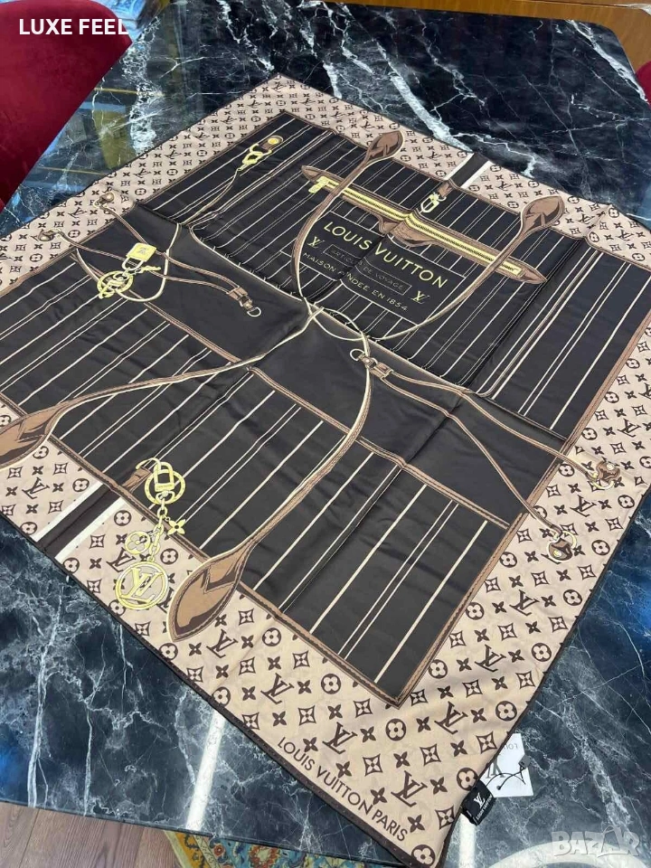 Дамски Шалове - Коприна ⚜️ Louis Vuitton , снимка 1