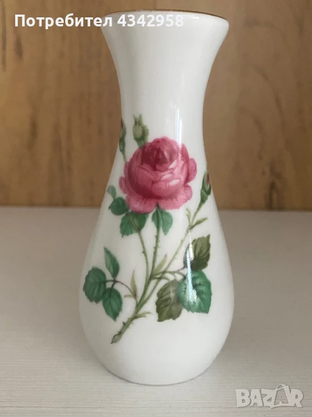 ROYAL KPM .Порцеланова ваза., снимка 1