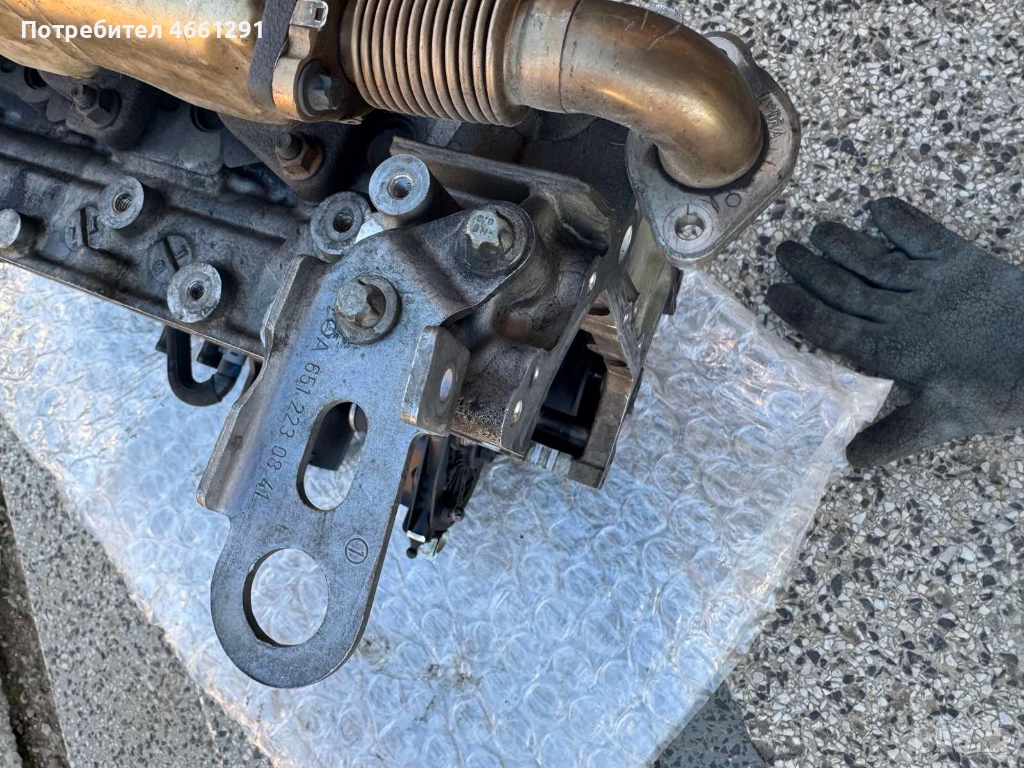 Кука или ухо или планка за повдигане на двигател Мерцедес Mercedes 2.2Cdi само за 20лв. A6512230841, снимка 1