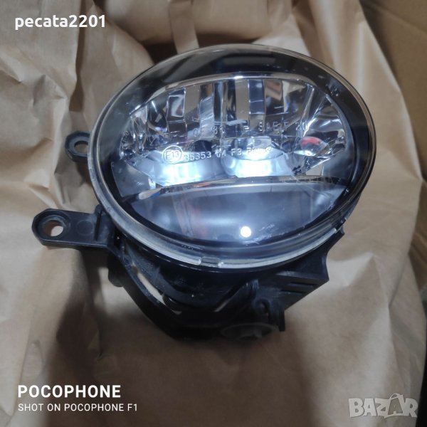 Продавам - оригинален Led десен халоген за Тойота Хайлендър, снимка 1