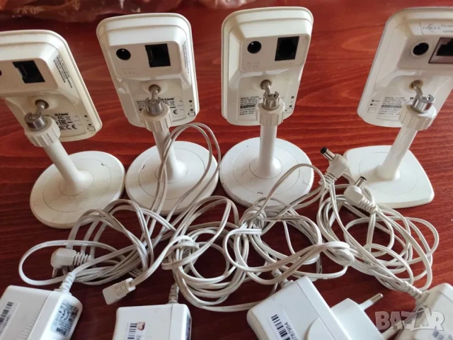 D-LINK IP камера, снимка 2 - IP камери - 53075413