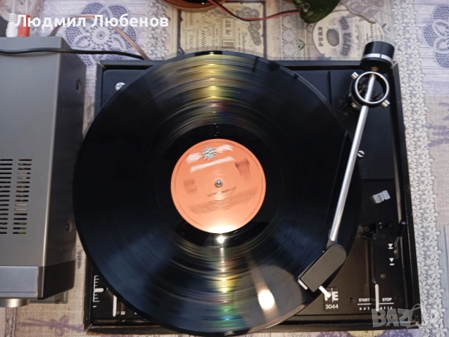 Грамофон Perpetum Ember 3044, снимка 7 - Грамофони - 52866317