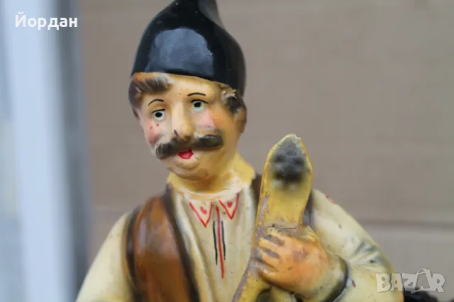 Стара Българска керамика ''Мечкар с мечка'', снимка 2 - Антикварни и старинни предмети - 47990190