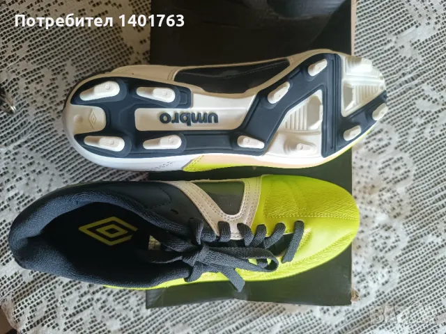 Футболни обувки, стоножки , снимка 2 - Детски маратонки - 50145459