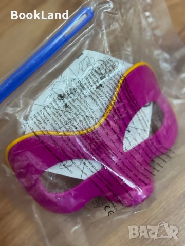 Винтидж играчка – McDonald’s маска от серията Гърбушкото от Нотр Дам