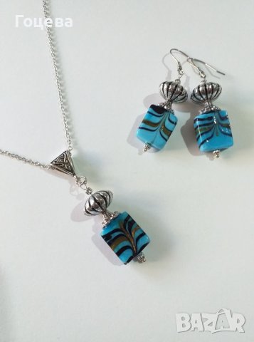 Красив комплект обици и колие с ръчно изработени стъклени Мурано мъниста в синьо, снимка 7 - Бижутерийни комплекти - 41496548