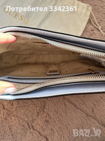 Чанта Guess, снимка 8 - Чанти - 53799114