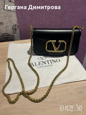 Valentino Garavani – черна чанта, снимка 2 - Чанти - 53222396