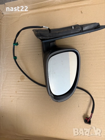 Дясно Странично Огледало Vw Golf 5/VW Golf 5, снимка 2 - Части - 53459347