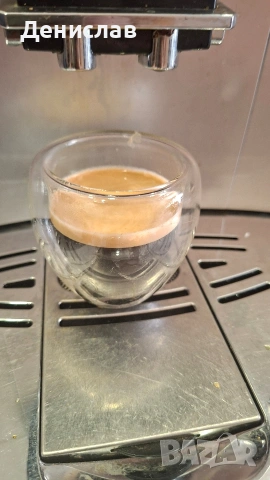 Delonghi Perfecta Graphic Touch, снимка 2 - Кафемашини - 53744959