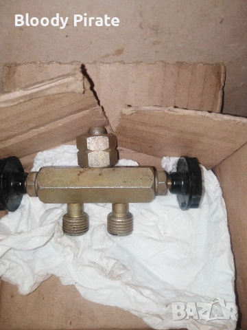 тройник кран газ и ацетилен , снимка 2 - Други машини и части - 52922330
