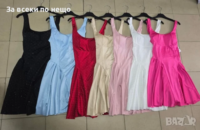 Дамска Къса Сатенена Рокля С Камъни - черна, Бяла И Циклама Код A617, снимка 2 - Рокли - 50466056