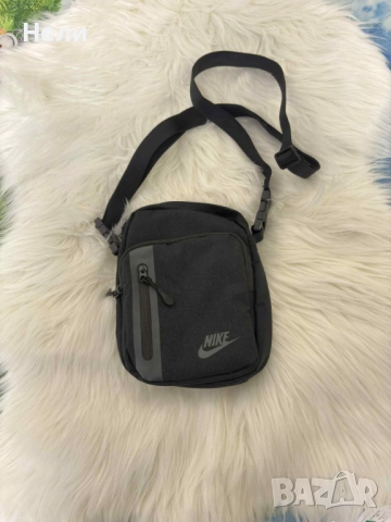 чанта найк оригинална