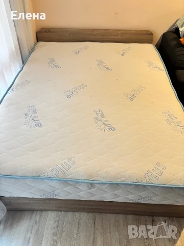 Продавам спалня 140/190, снимка 1