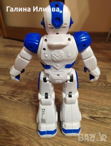 Танцуващ робот с дистанционно , снимка 3 - Електрически играчки - 42446641